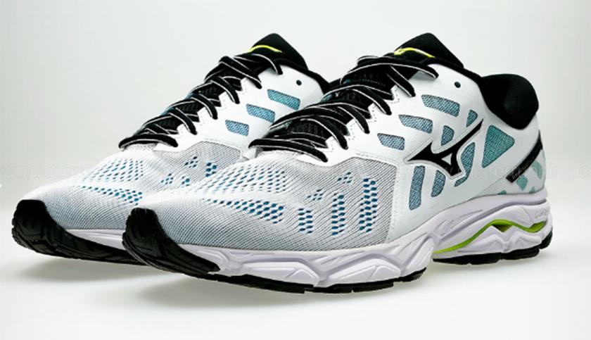 Mizuno wave ultima 11 uomo scontate online