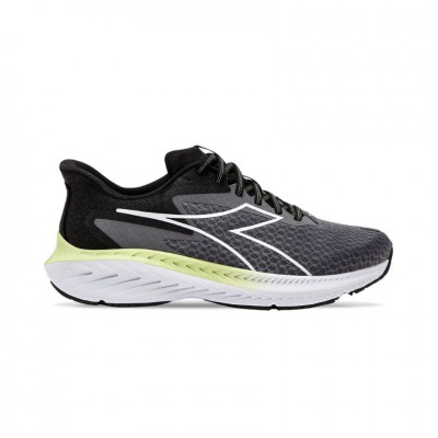 scarpa running Diadora Strada 2