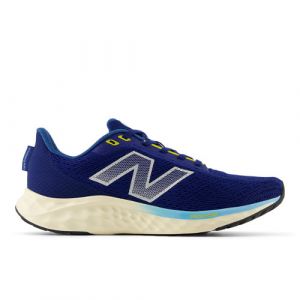 New Balance Uomo Fresh Foam Arishi v4 in Blu/Arancia