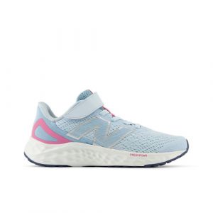 New Balance Bambino Fresh Foam Arishi v4 Bungee Lace with Top Strap in Blu/Rosa