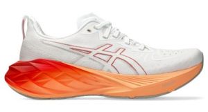 Asics Novablast 4 - uomo - bianco