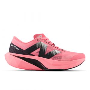 New Balance Donna FuelCell Rebel v4 in Rosa/Nero/Bianca