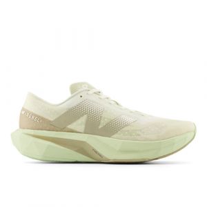 New Balance Unisex FuelCell Rebel v4 in Marrone/Verde/Beige