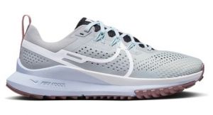 Nike React Pegasus Trail 4 - donna - bianco