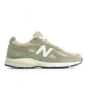 New Balance Unisex Made in USA 990v4 in Verde/Beige