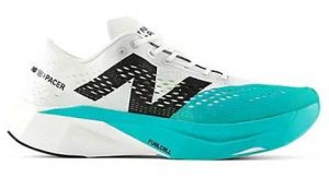 New Balance FuelCell SuperComp Pacer v2 - uomo - bianco