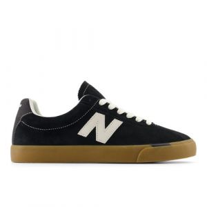 New Balance Uomo NB Numeric 22 in Nero/Bianca, Suede/Mesh, Taglia 47.5