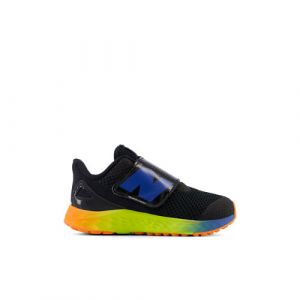 New Balance Bambino Fresh Foam Arishi v4 Hook and Loop in Nero/Arancia/Blu/Verde