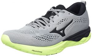 Mizuno Wave Revolt