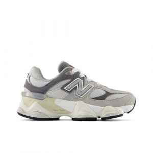 New Balance Bambino 9060 in Grigio