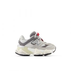 New Balance Bambino 9060 in Grigio