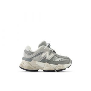 New Balance Bambino 9060 in Grigio