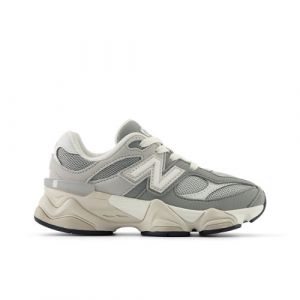 New Balance Bambino 9060 in Grigio