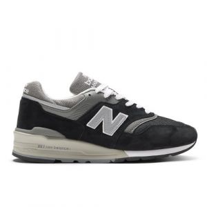 New Balance Unisex Made in USA 997 Core in Nero