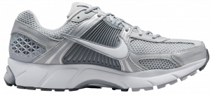 Scarpe Nike  ZOOM VOMERO 5