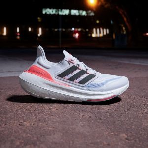 Scarpe Ultraboost Light