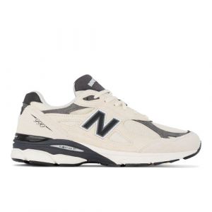 New Balance Uomo MADE in USA 990v3 in Beige