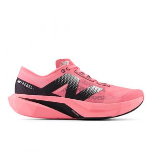 New Balance Uomo FuelCell Rebel v4 in Rosa/Bianca/Nero