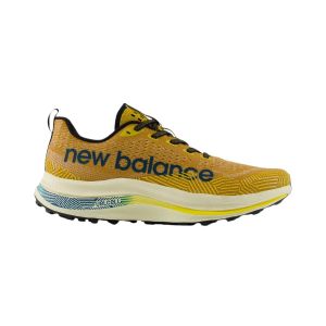 Scarpe New Balance FuelCell SuperComp Trail v1 gialle AW24