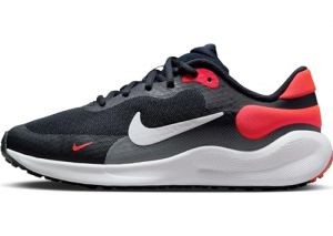 Nike Revolution 7 GS