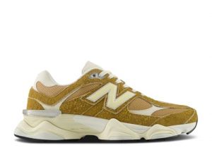 New Balance 9060 Sneakers