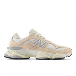 New Balance Unisex 9060 in Rosa/Bianca/Grigio