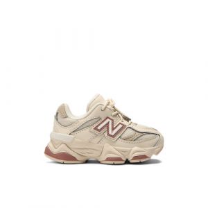 New Balance Bambino 9060 in Beige/Marrone