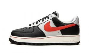 Nike Air Force 1 '07 LV8 EMB Nero/Grigio/Rosso DC8874-001 Numero 40.5