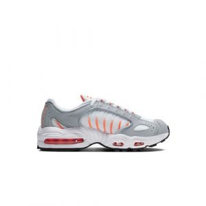 NIKE Air Max Tailwind IV