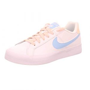 NIKE Wmns Court Royale AC