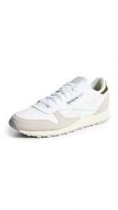 Reebok Unisex Classic Leather Sneaker