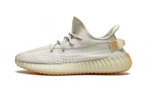 Adidas Yeezy Boost 350 V2 uomo Da 290 10 Gennaio 2025 Runnea