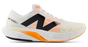 New Balance FuelCell Rebel v4 - uomo - bianco