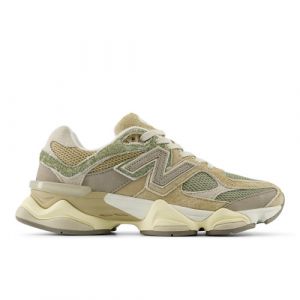 New Balance Unisex 9060 in Verde/Beige/Marrone