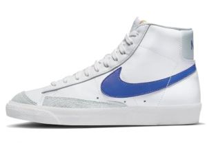 NIKE Blazer Mid '77 VNTG