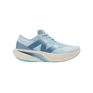 Scarpe New Balance FuelCell Rebel v4 turchese blu  da donna