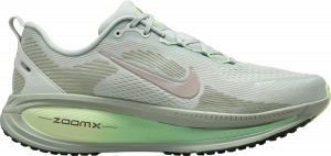 Scarpe da running Nike Vomero 18