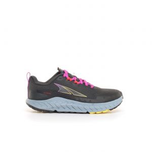 Altra running outroad woman