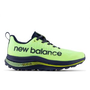 New Balance Donna FuelCell SuperComp Trail in Verde/Blu, Synthetic, Taglia 37