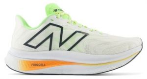 New Balance FuelCell SuperComp Trainer v2 - uomo - bianco